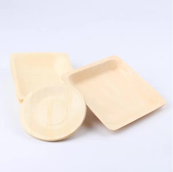 What are the benefits of using disposable wooden plates? Lexfacie